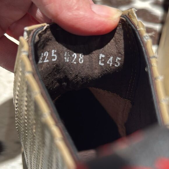 Red Diamond Leather Chelsea Boot Beige Size 28 A11 - Picture 11 of 11